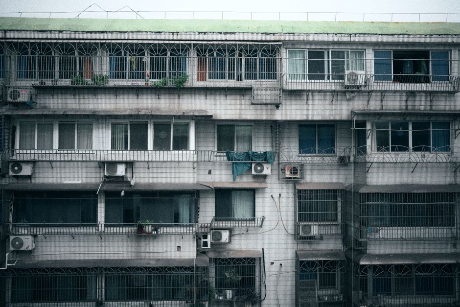 Outdoor air conditioning condenser unit